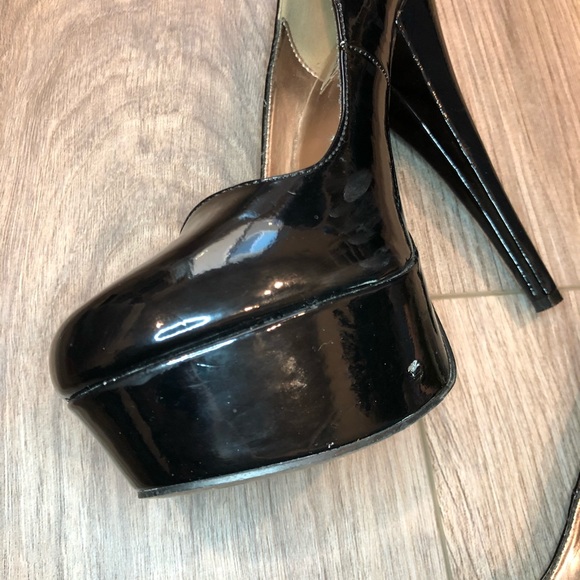 Steve Madden P-Socal Platform Pumps - Picture 4 of 10